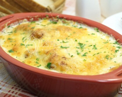 Куриные грудки в духовке в сливочном соусе